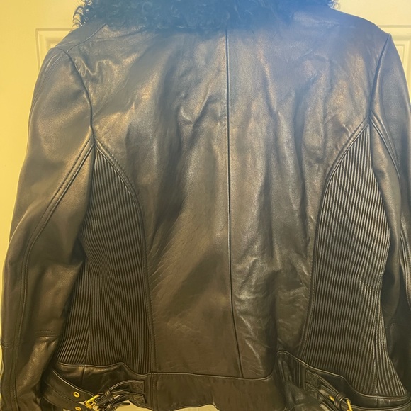 Wilson Leather Coat. - Picture 2 of 11